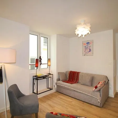 Apartment Superbe T2 Renove En Plein Centre Ville *