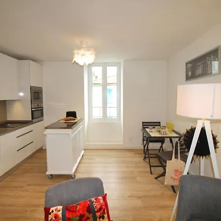 Appartamento Superbe T2 Renove En Plein Centre Ville *